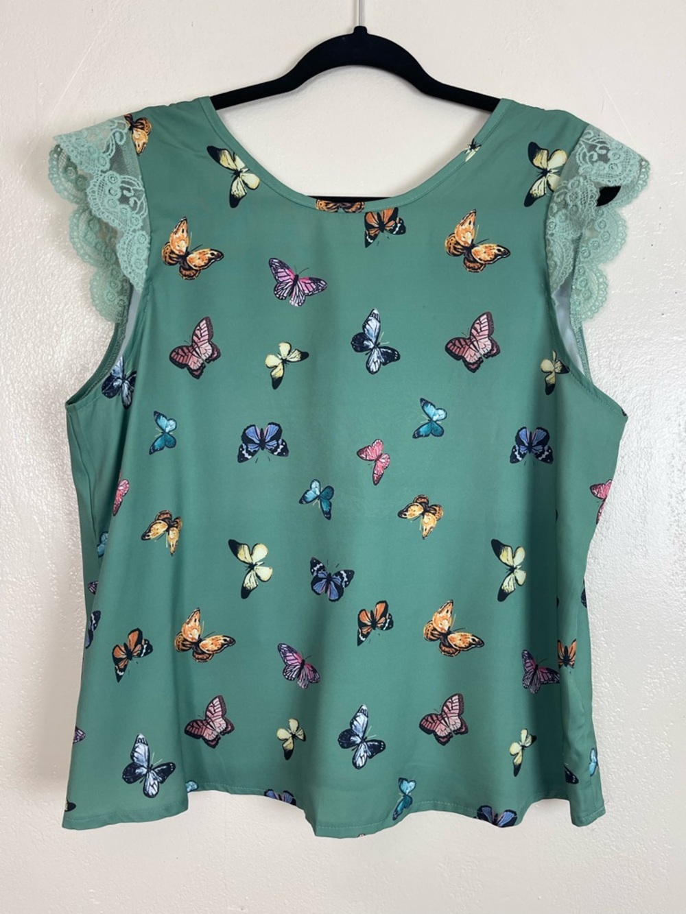 SHEIN Teal Butterfly Print Tank with Lace Cap Sleeves
